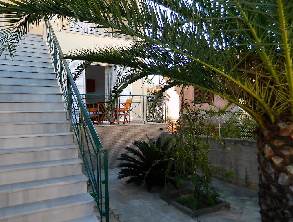 Irene Studios Kefalonia Karavomylos 0*,